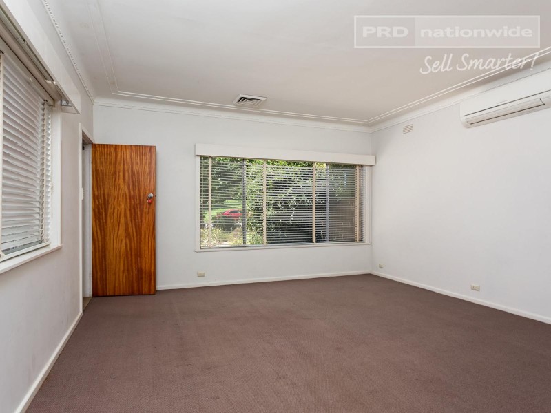 106B Macleay Street, Turvey Park NSW 2650