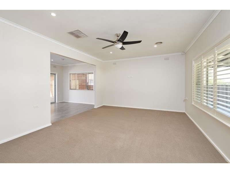 25 Day Street, Wagga Wagga NSW 2650