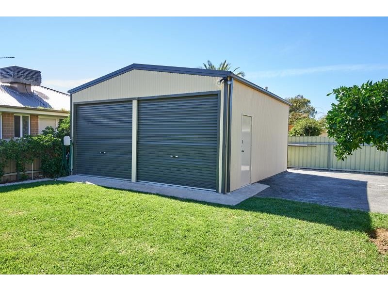 25 Day Street, Wagga Wagga NSW 2650