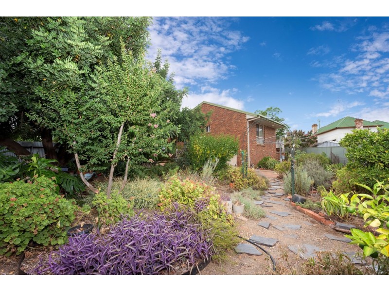 88 Mirrool Street, Coolamon NSW 2701
