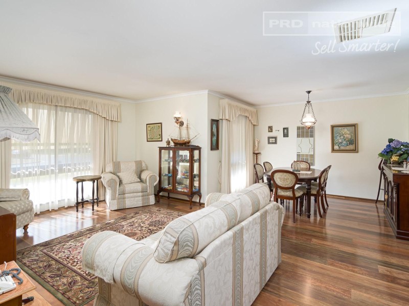 18 Ilex Street, Lake Albert NSW 2650