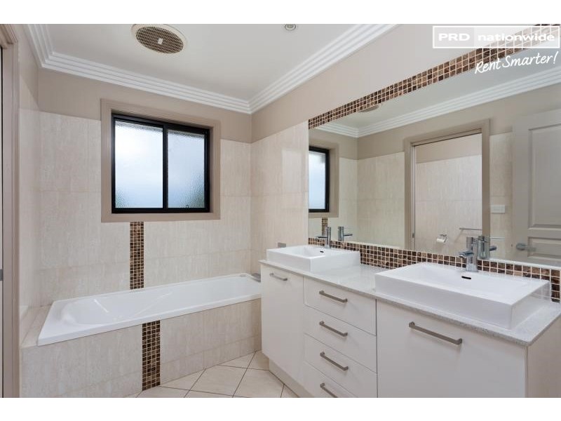 4/18-20 Railway Street, Wagga Wagga NSW 2650