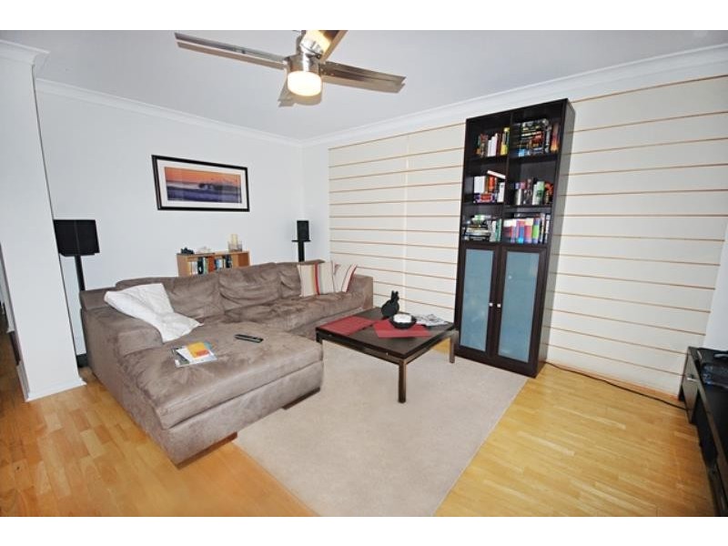 15 Bentley Place, Wagga Wagga NSW 2650