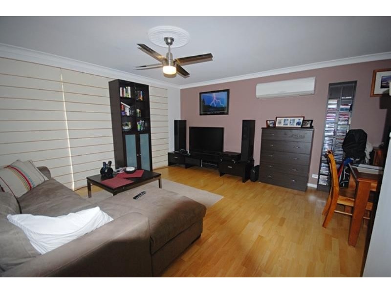 15 Bentley Place, Wagga Wagga NSW 2650