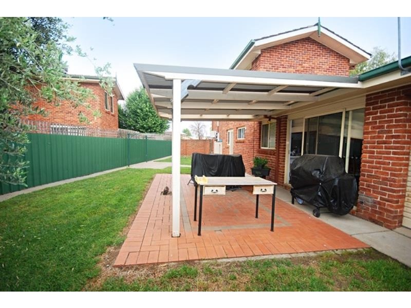 15 Bentley Place, Wagga Wagga NSW 2650