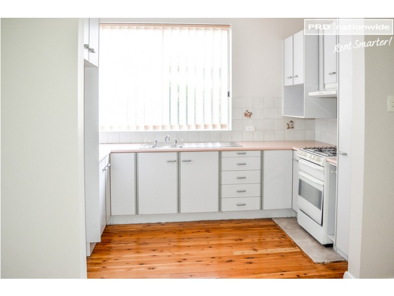 106 Best Street, Wagga Wagga NSW 2650