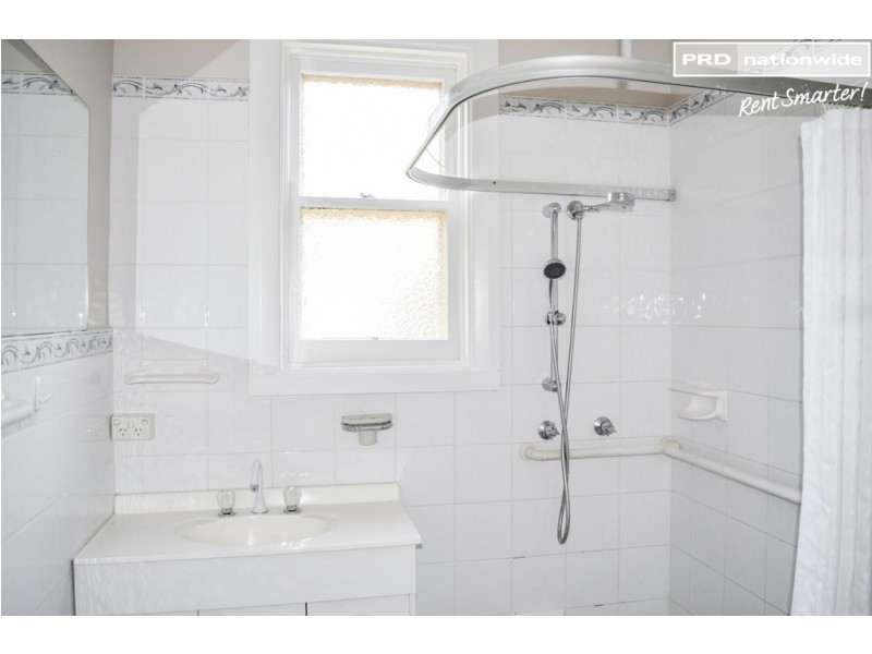 106 Best Street, Wagga Wagga NSW 2650