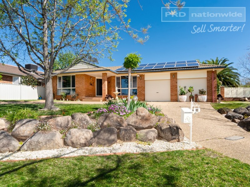 14 Lavender Place, Lake Albert NSW 2650