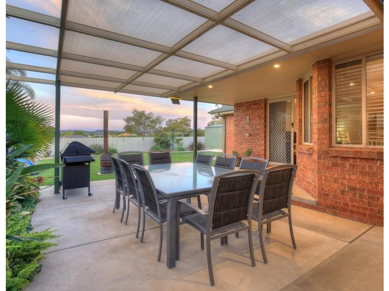 38 Kimba Drive, Glenfield Park NSW 2650