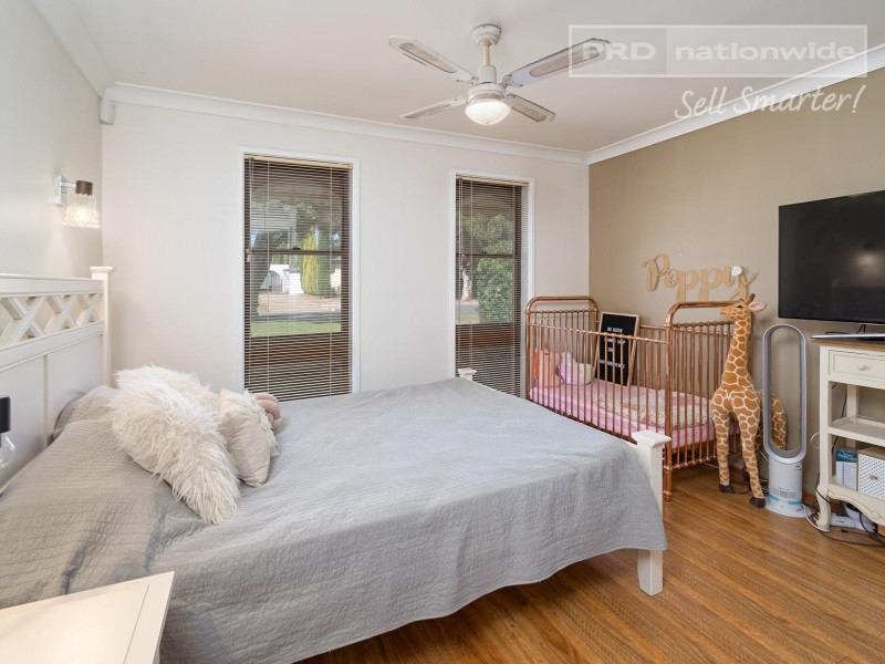 6 Crisp Drive, Flowerdale NSW 2650