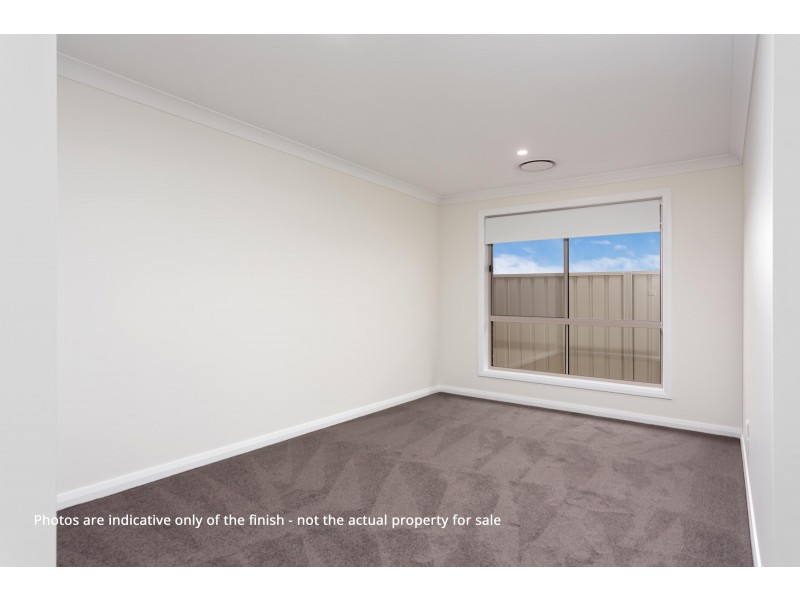 2/16 Rainbow Drive, Estella NSW 2650