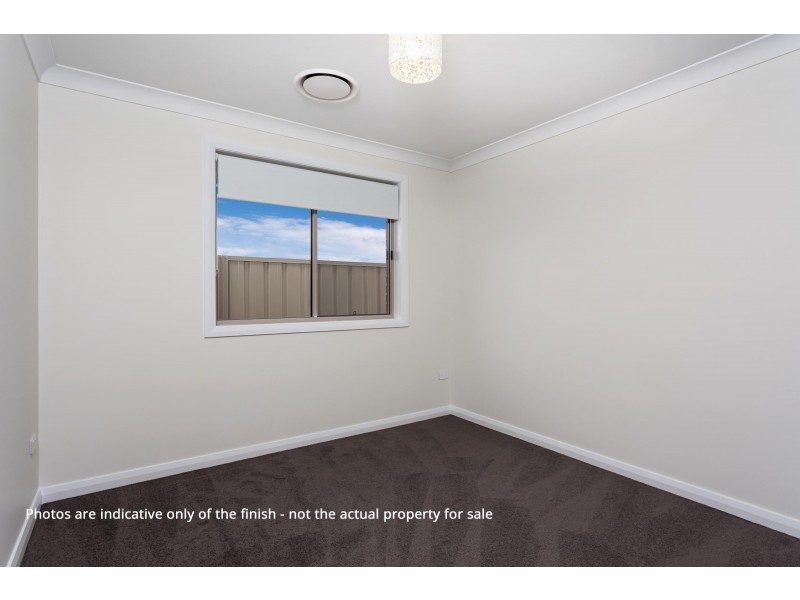 2/16 Rainbow Drive, Estella NSW 2650