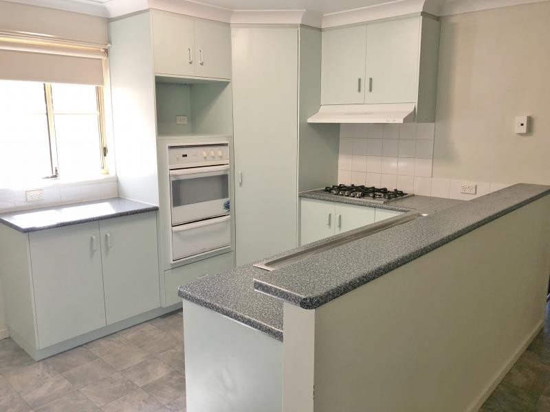 3/8 Japonica Place, Forest Hill NSW 2651