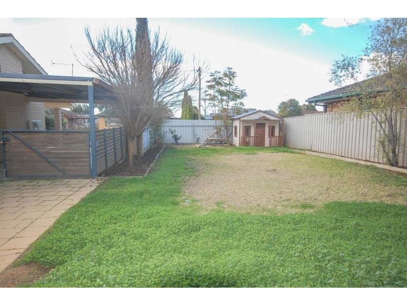 1 Hurd Street, Ashmont NSW 2650