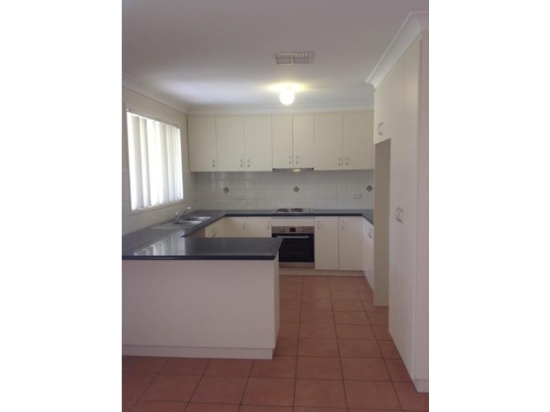 61 Veale street, Ashmont NSW 2650