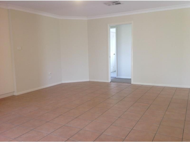 61 Veale street, Ashmont NSW 2650