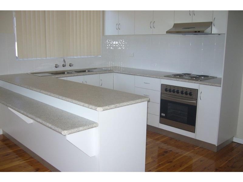 220 Lake Albert Road, Kooringal NSW 2650