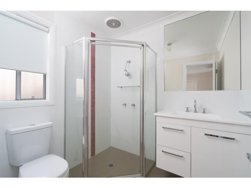 1 Barrington Street, Tatton NSW 2650