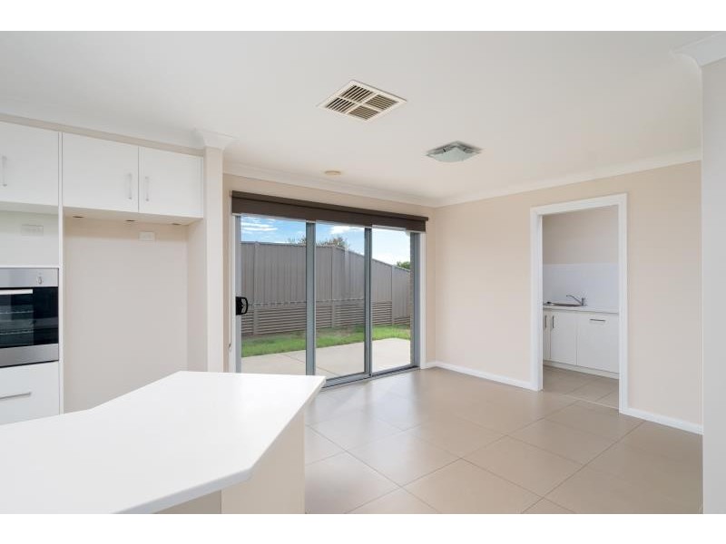 1 Barrington Street, Tatton NSW 2650