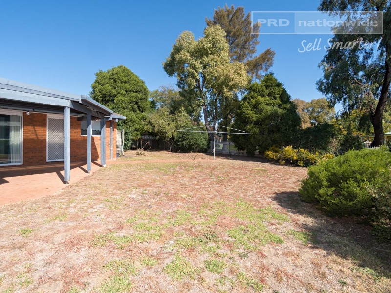 6 Hurd Street, Ashmont NSW 2650