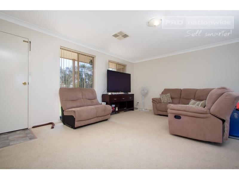 18A Gunn Drive, Estella NSW 2650