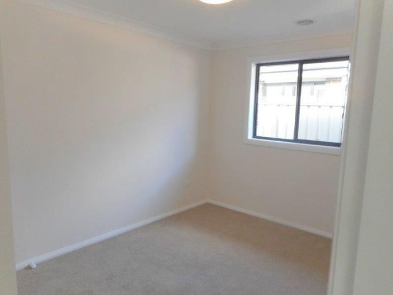 14 St Pauls Place, Estella NSW 2650