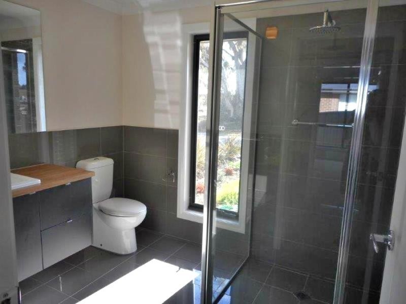 14 St Pauls Place, Estella NSW 2650