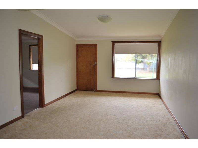 14 Rhoda Avenue, Wagga Wagga NSW 2650