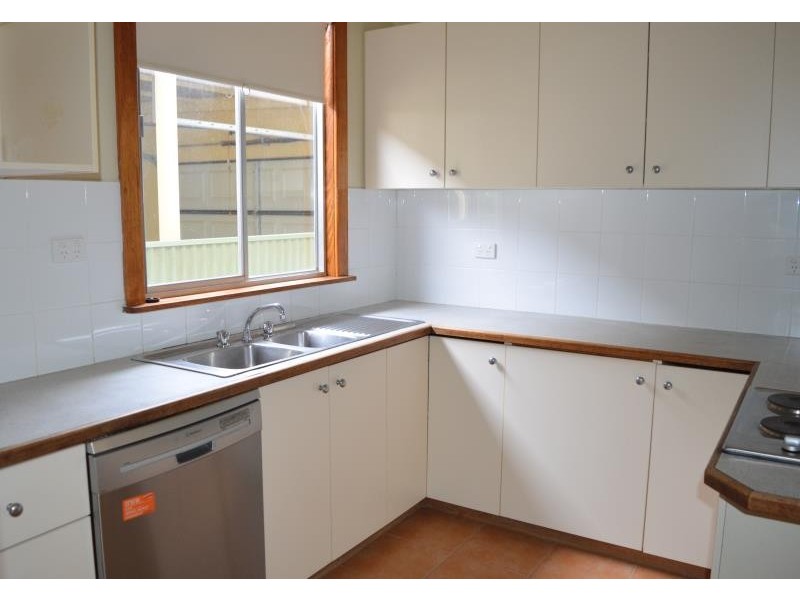 14 Rhoda Avenue, Wagga Wagga NSW 2650