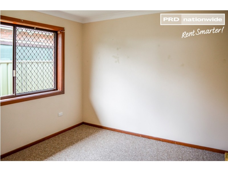 3 Melkin Avenue, Glenfield Park NSW 2650
