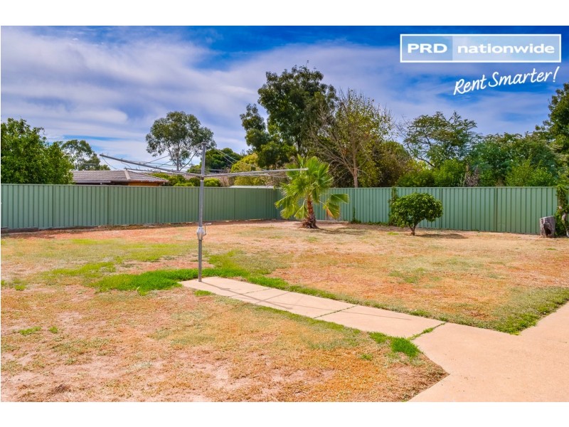 3 Melkin Avenue, Glenfield Park NSW 2650