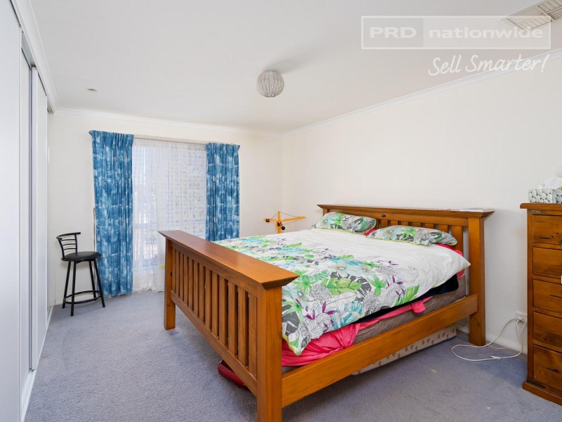 10 Ferrier Street, Lockhart NSW 2656