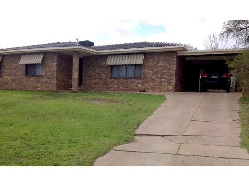 7 Truman Avenue, Tolland NSW 2650