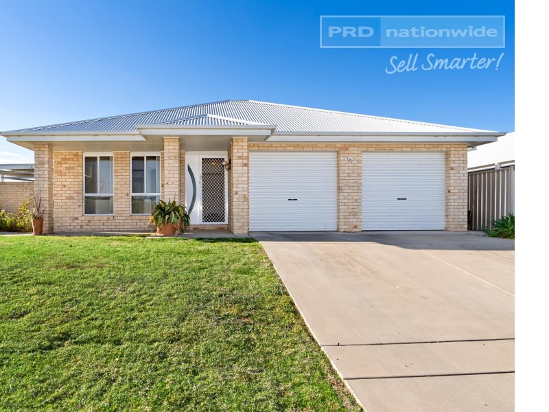 1/7 Tikki Place, Glenfield Park NSW 2650