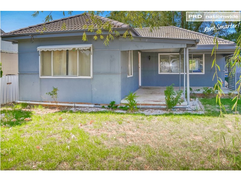 50 Tichbourne, Kooringal NSW 2650