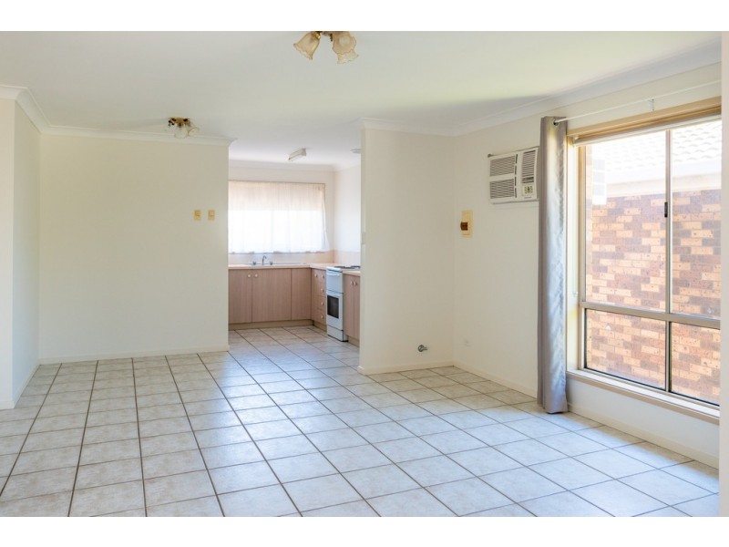 3/36 Kenneally Street, Kooringal NSW 2650