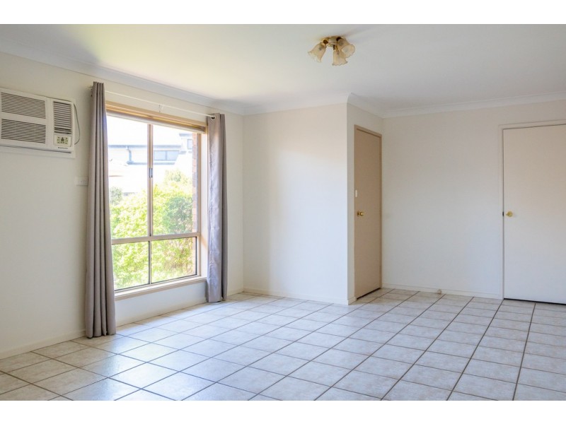 3/36 Kenneally Street, Kooringal NSW 2650