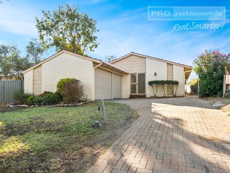 3 Dove Street, Mount Austin NSW 2650