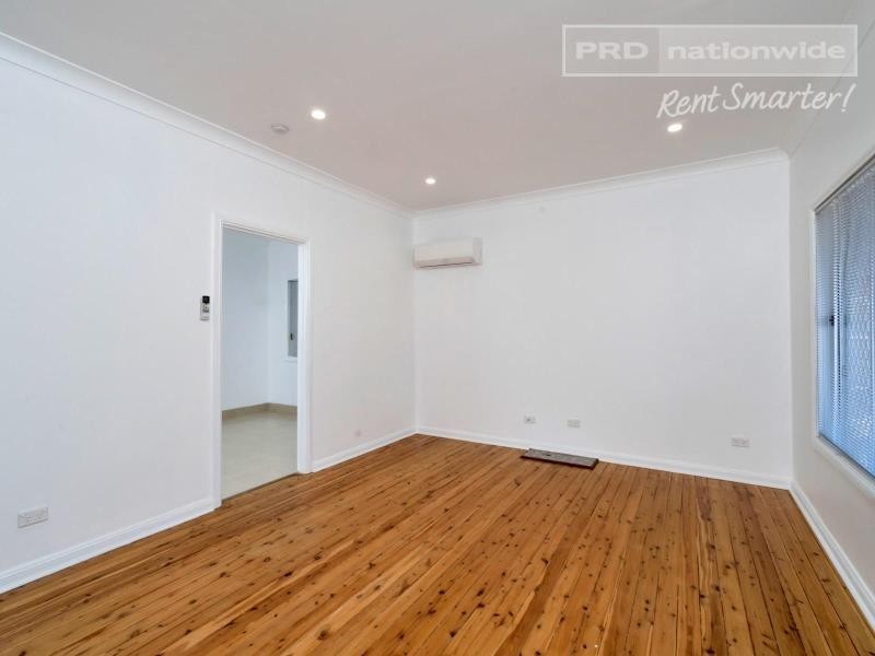 44 Tobruk Street, Ashmont NSW 2650