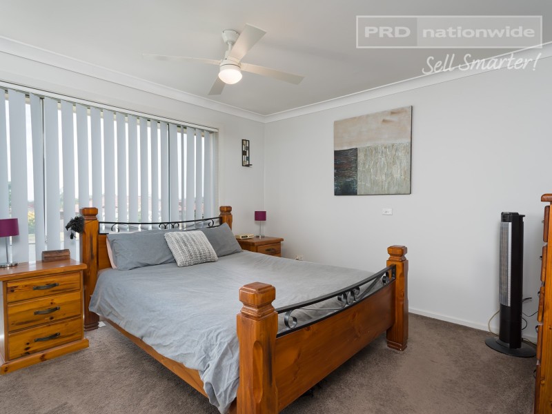 13 Lamilla Street, Glenfield Park NSW 2650