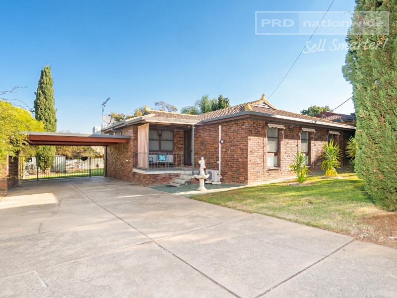 39 Merinda Crescent, Kooringal NSW 2650