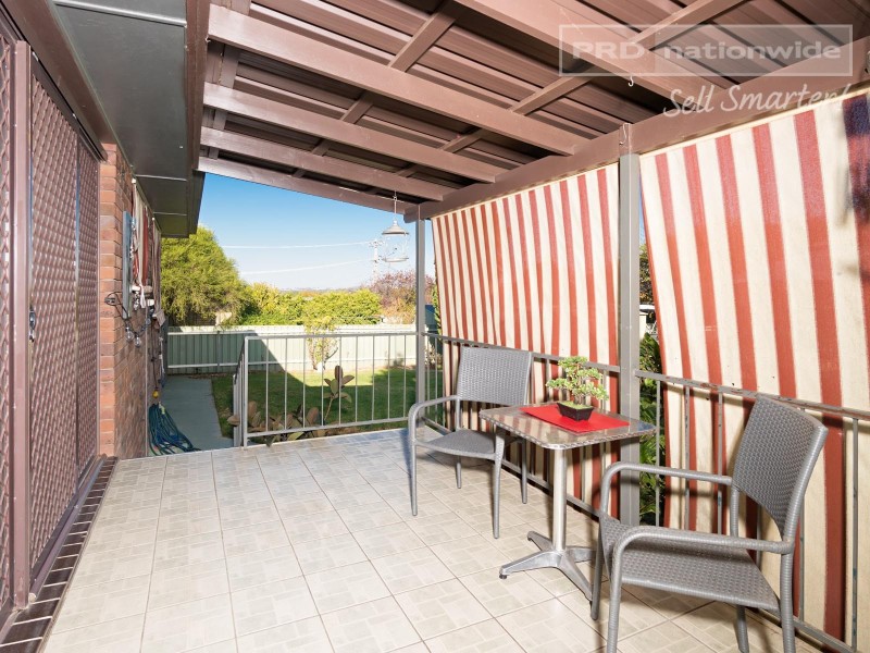 39 Merinda Crescent, Kooringal NSW 2650