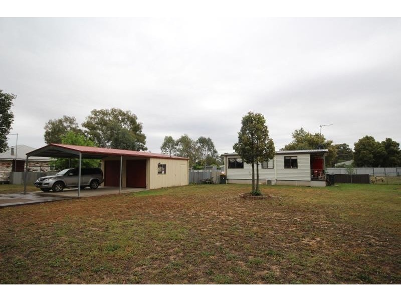 36 Railway Street, The Rock NSW 2655