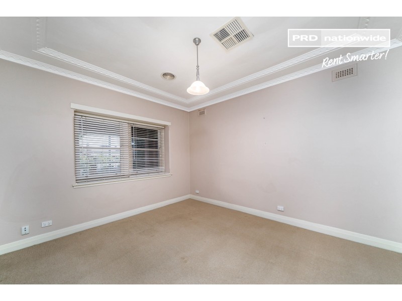 43 Murray Street, Wagga Wagga NSW 2650