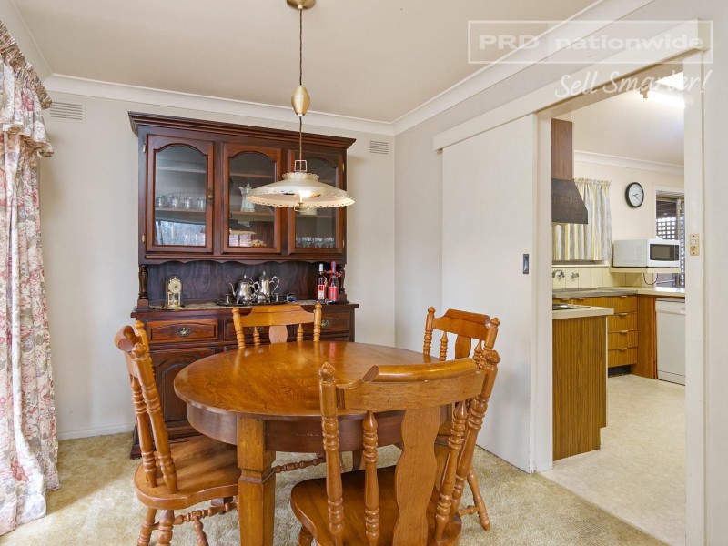 16 Davidson Street, The Rock NSW 2655