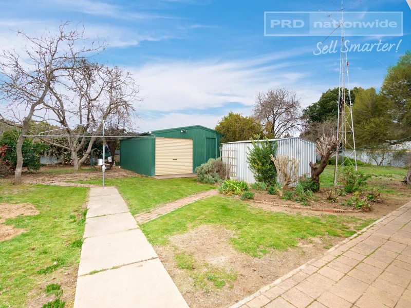 16 Davidson Street, The Rock NSW 2655