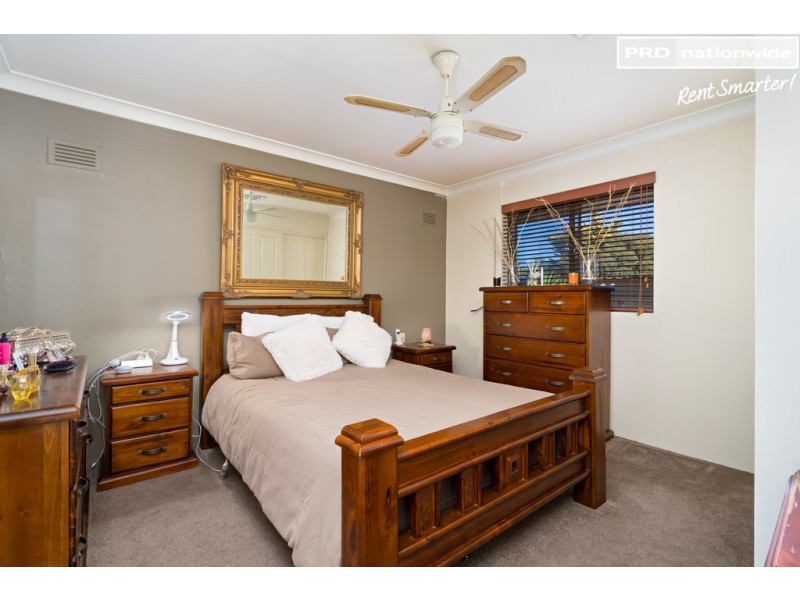 85 Raye Street, Tolland NSW 2650