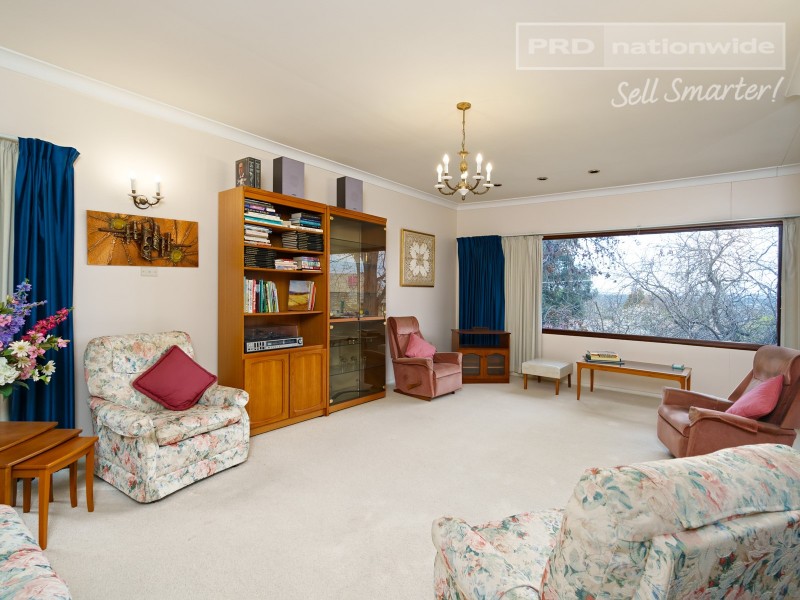 2 Fairview Street, Kooringal NSW 2650