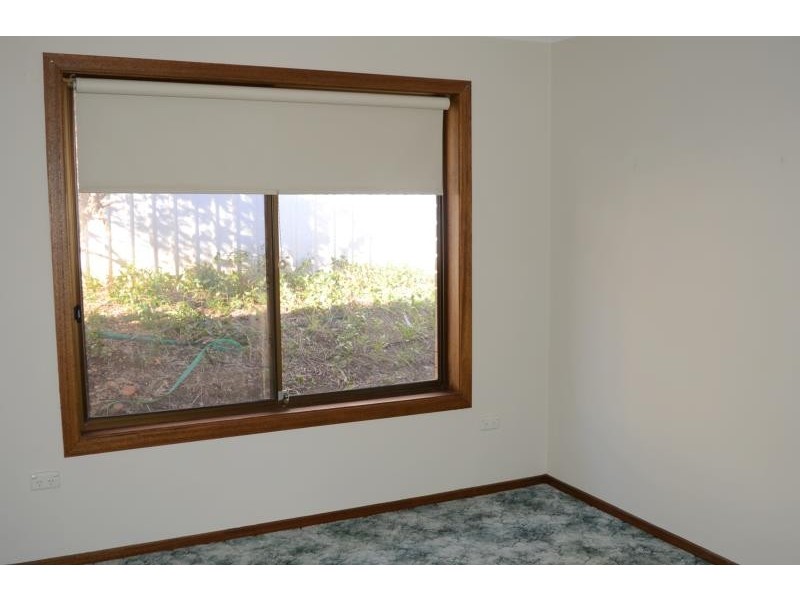 65 Missouri Avenue, Tolland NSW 2650