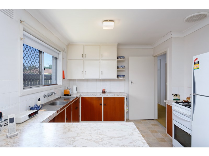 19 Vasey Street, Ashmont NSW 2650